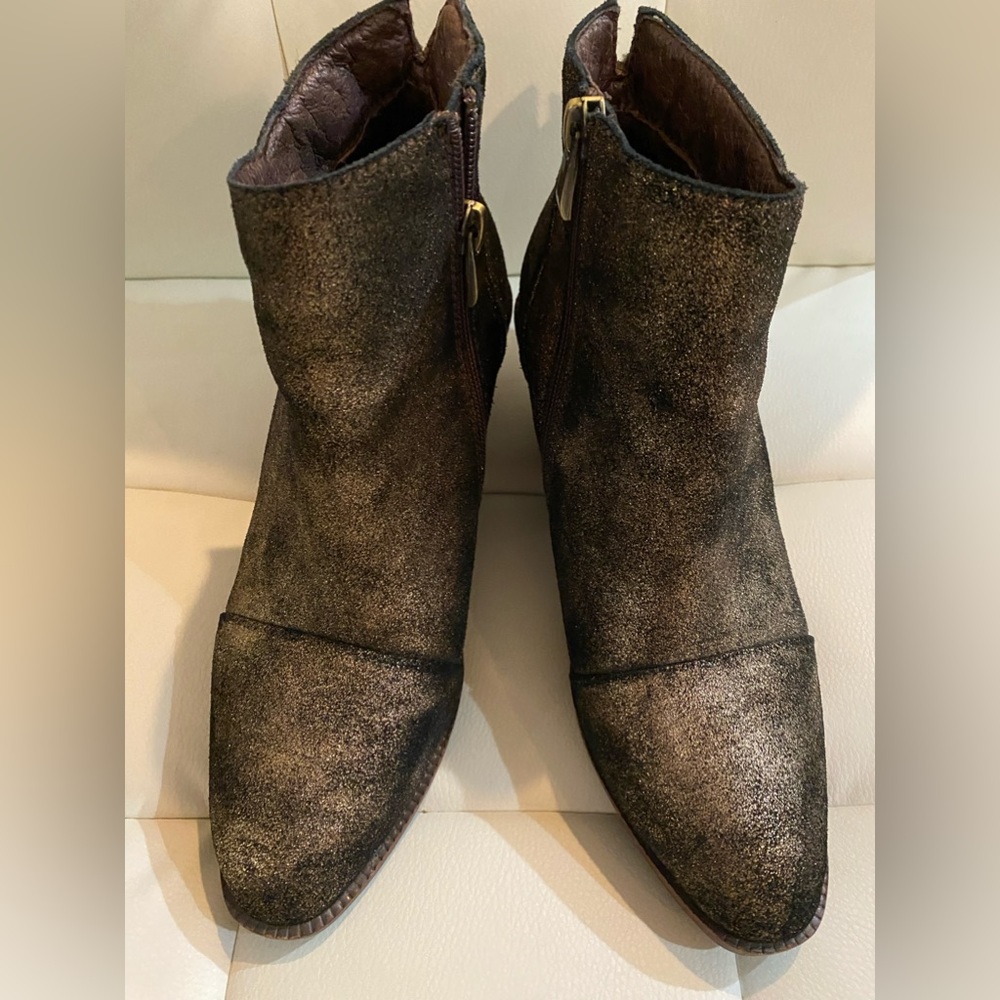 Women Bohemian Black/Brown Metallic Blend Ankle Heel  Boots - Sz 38